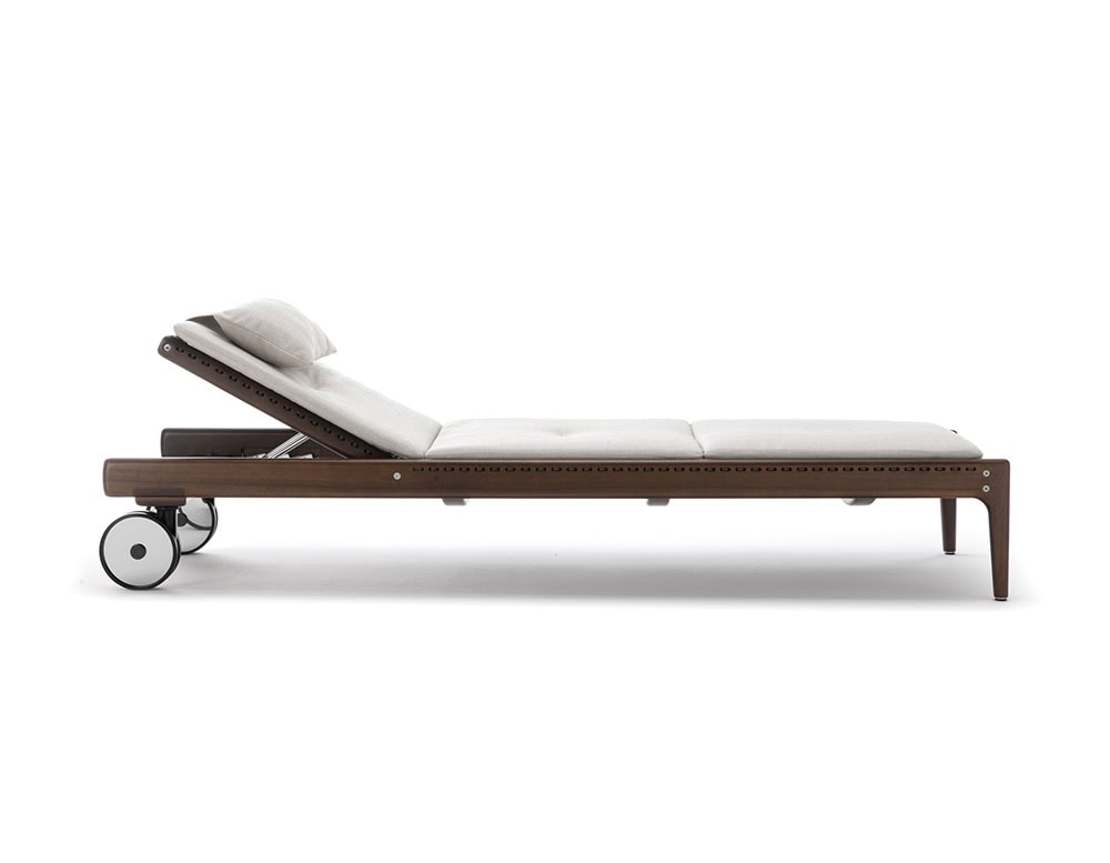 Levante Sun Lounger