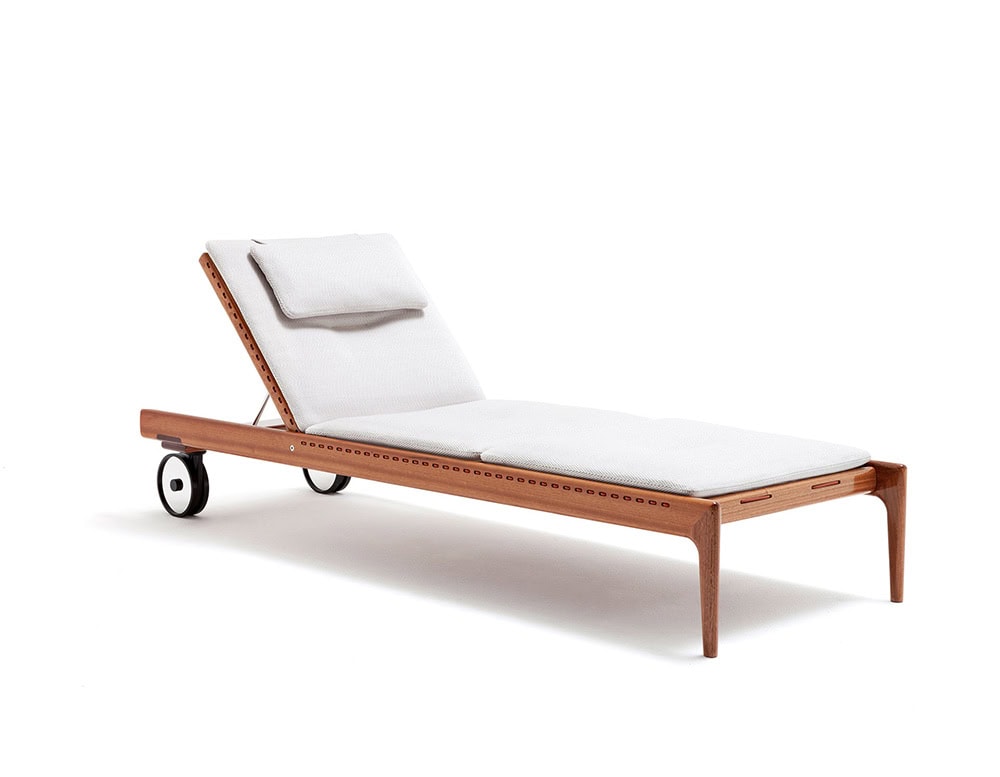 Levante Sun Lounger