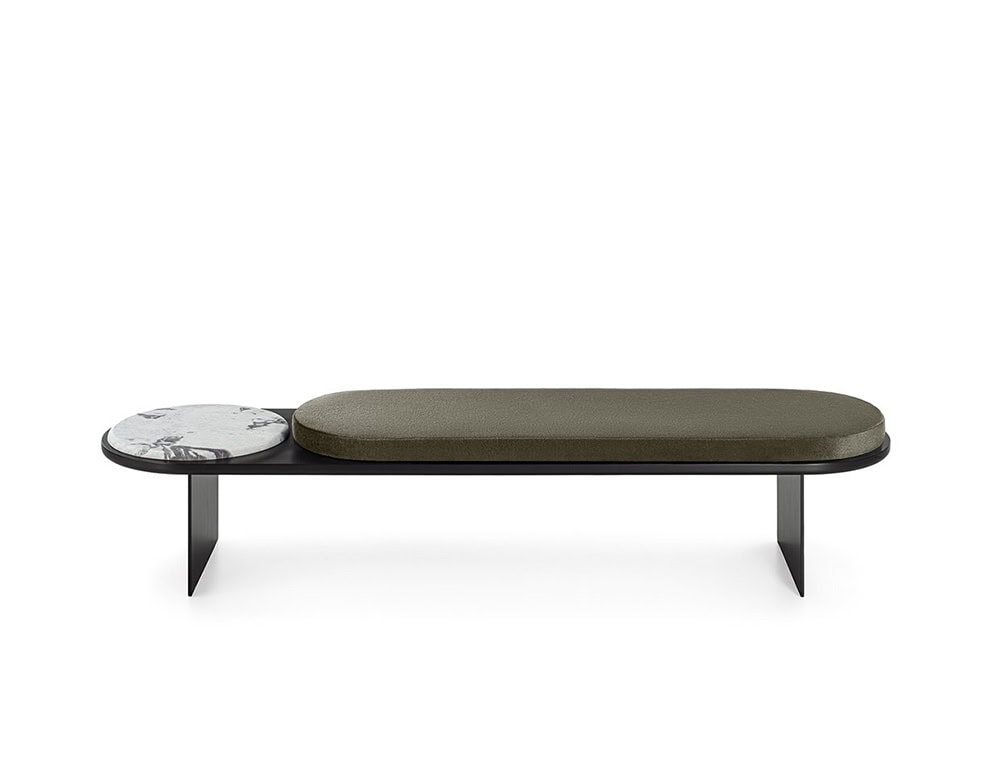 bench made of lacquered metal base in a black tone and wooden top with a foam cushion in a white tone