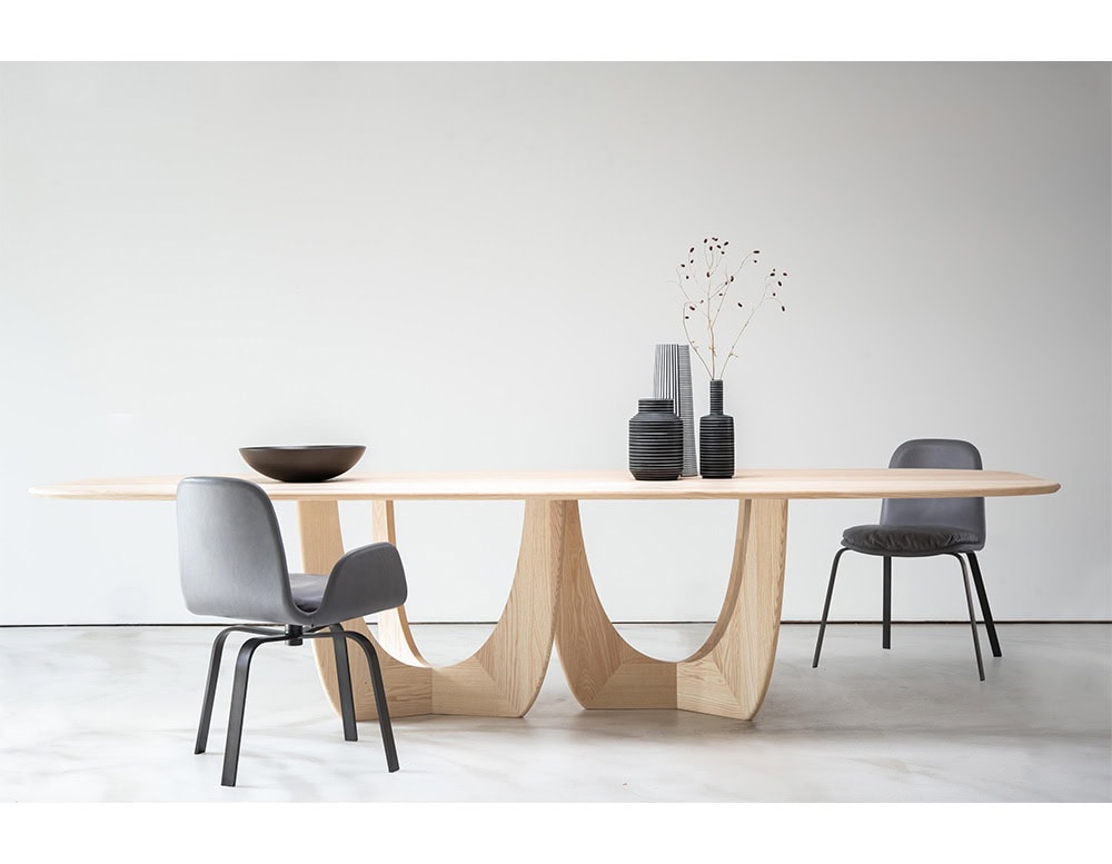 Cala Dining Table